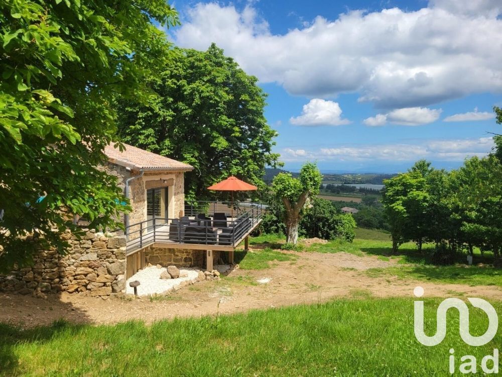 � vendre  Maison Saint-Victor (07410)