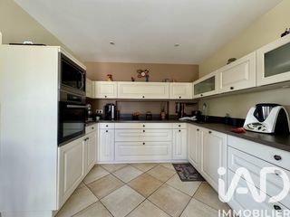  Maison � vendre 8 pi�ces 300 m�