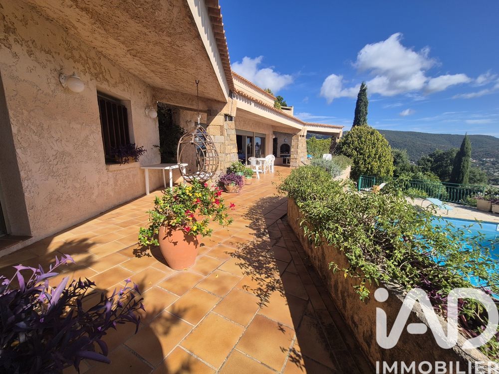 � vendre  Maison Cavalaire-sur-Mer (83240)