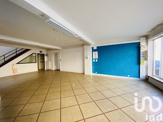  Immeuble � vendre 560 m�