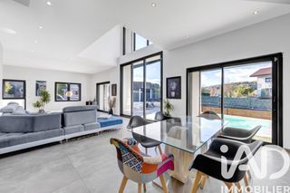  Maison � vendre 6 pi�ces 322 m�