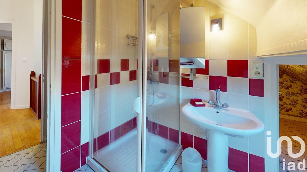 � vendre  Villa Clermont-Ferrand (63100)