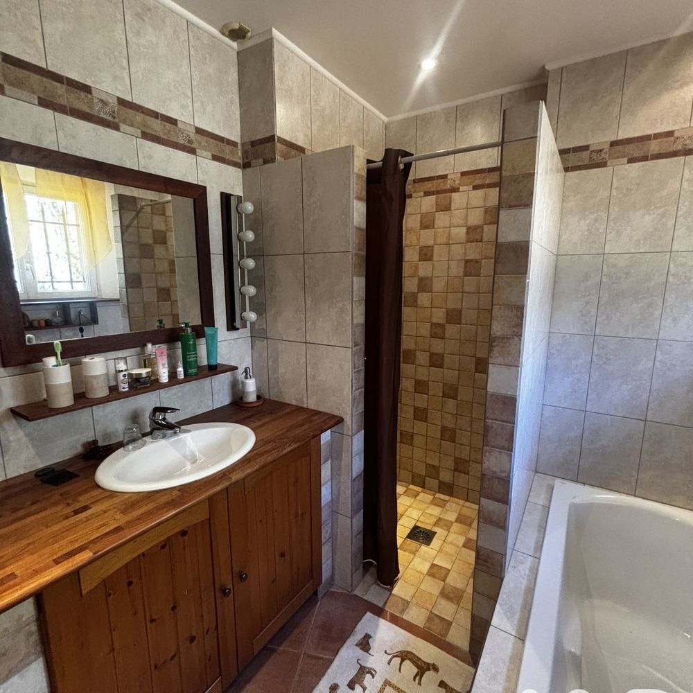 � vendre  Maison La Garde-Freinet (83680)