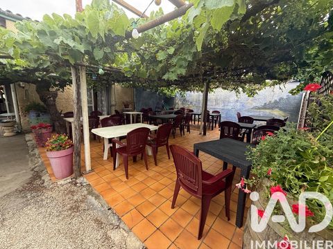   Vente Surface diverse 15 pi�ces Maison - 15 + pi�ce(s) - 205 m�