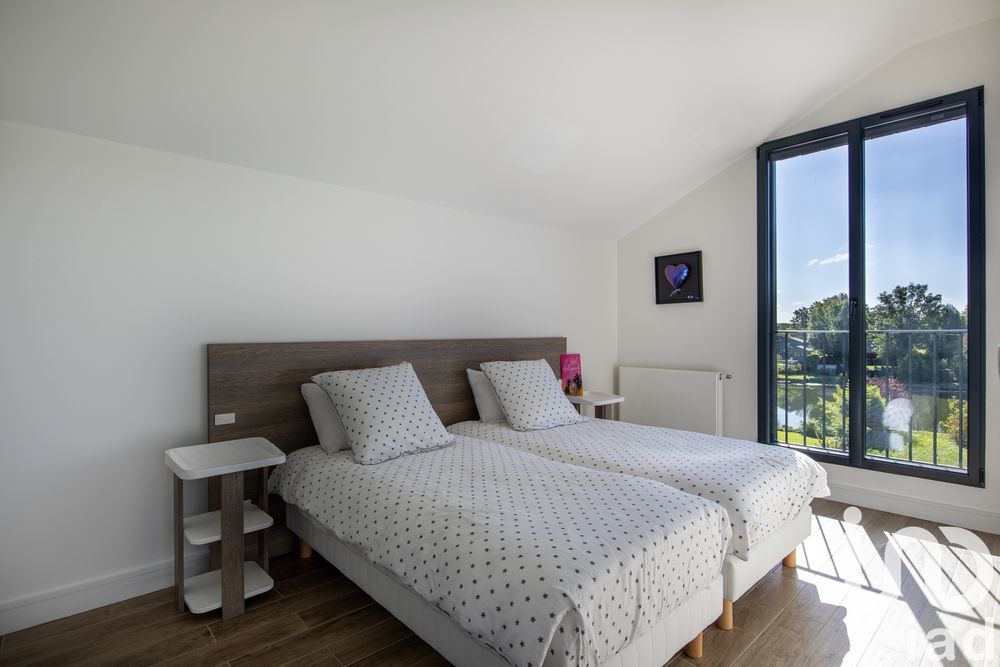 � vendre  Villa M�zy-sur-Seine (78250)