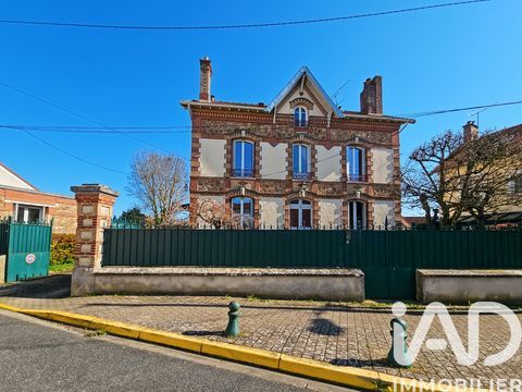   Vente Maison/villa 11 pi�ces Maison - 11 pi�ce(s) - 203 m�
