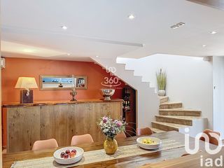  Maison � vendre 9 pi�ces 258 m�