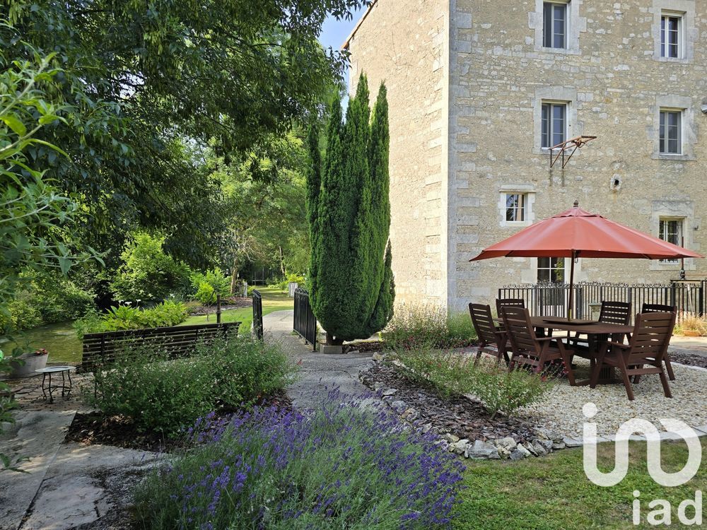 � vendre  Maison Bourg-Charente (16200)