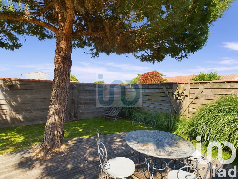 � vendre  Maison Saint-Martin-de-R� (17410)