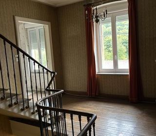  Maison � vendre 9 pi�ces 245 m�