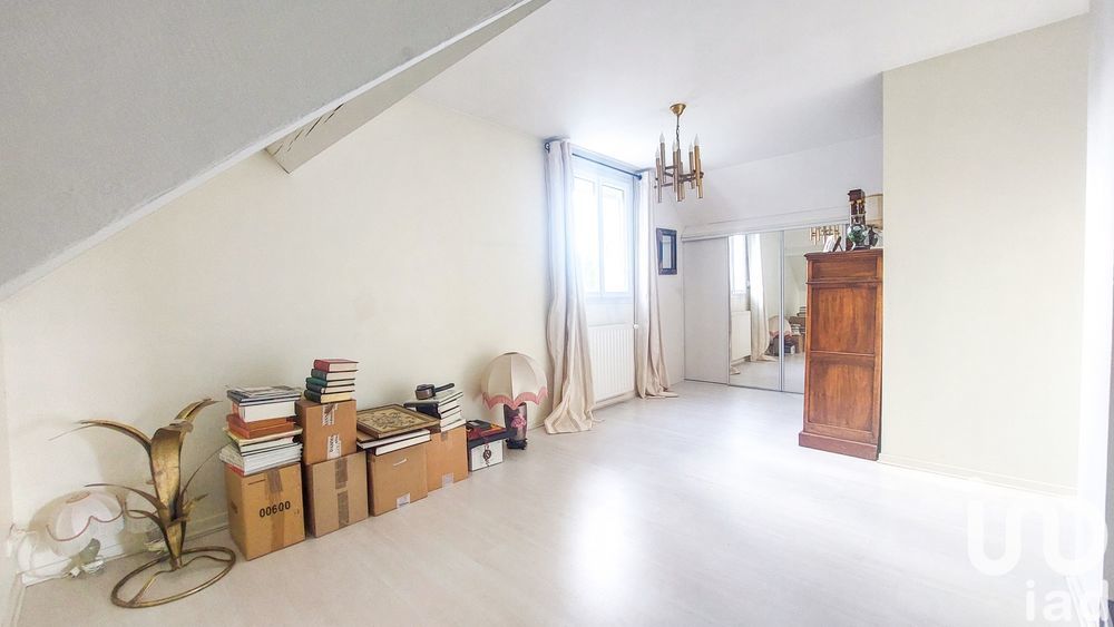 � vendre  Maison Montfort-l'Amaury (78490)