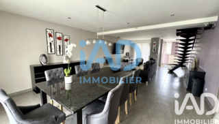  Maison � vendre 7 pi�ces 180 m�