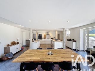  Maison � vendre 7 pi�ces 259 m�