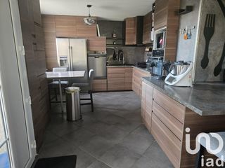  Maison � vendre 10 pi�ces 230 m�