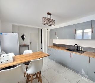  Maison � vendre 5 pi�ces 90 m�