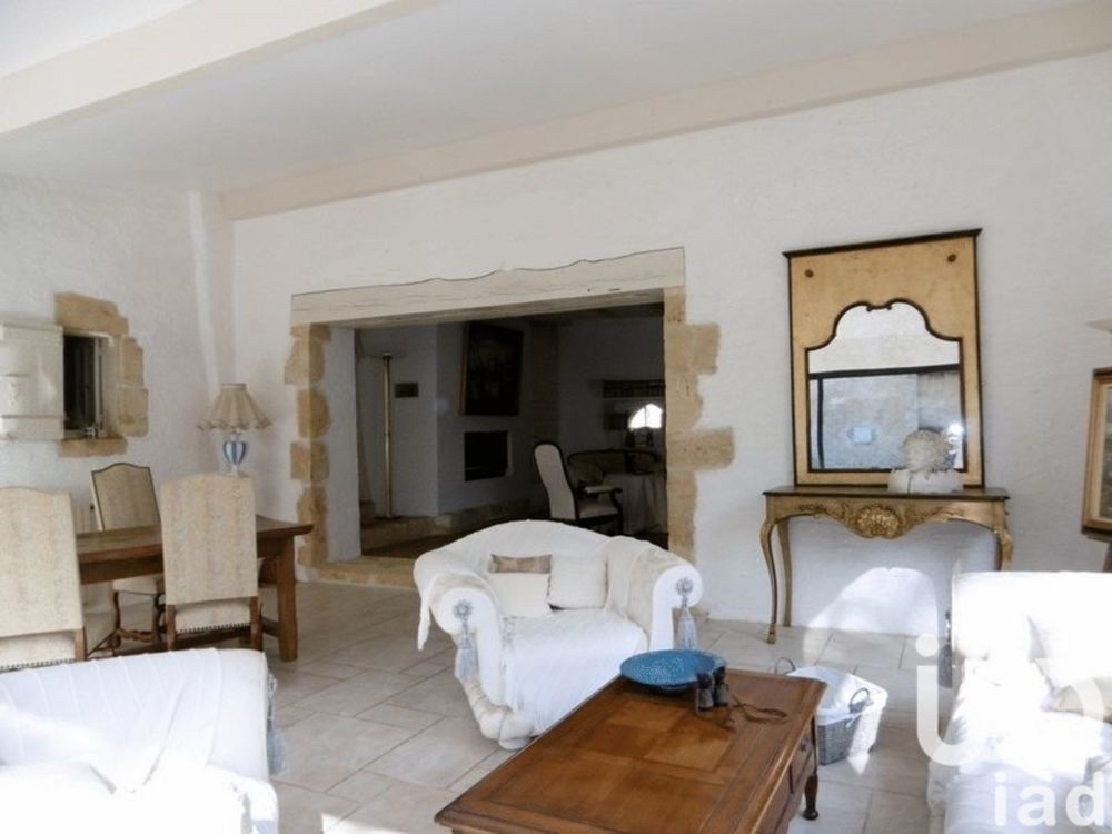 � vendre  Maison Mazeyrolles (24550)