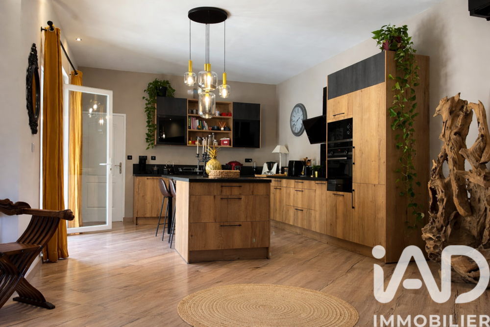 � vendre  Villa Collias (30210)