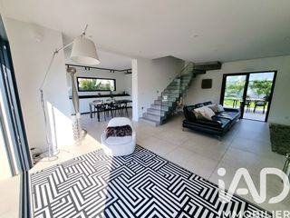  Villa � vendre 4 pi�ces 139 m�