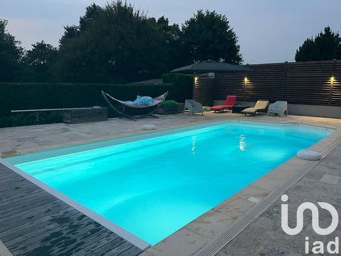   Vente Maison/villa 8 pi�ces Maison - 8 pi�ce(s) - 244 m�