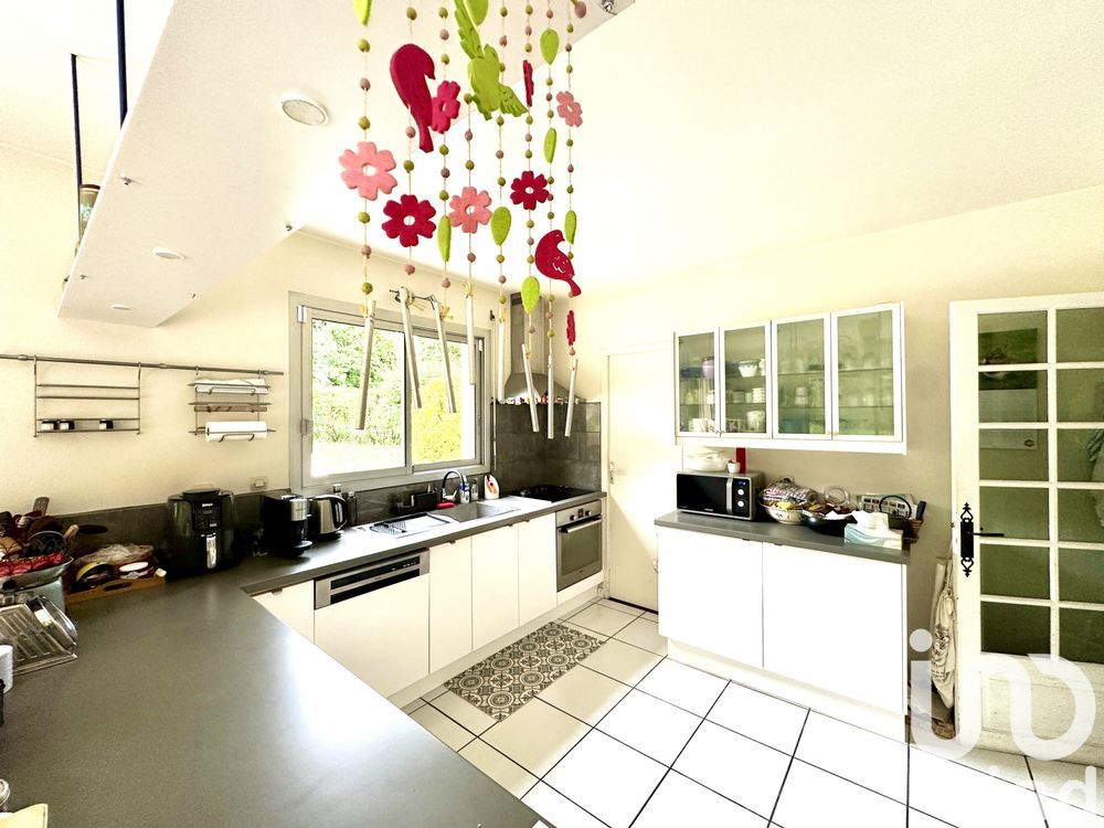 � vendre  Villa Jouy-en-Josas (78350)