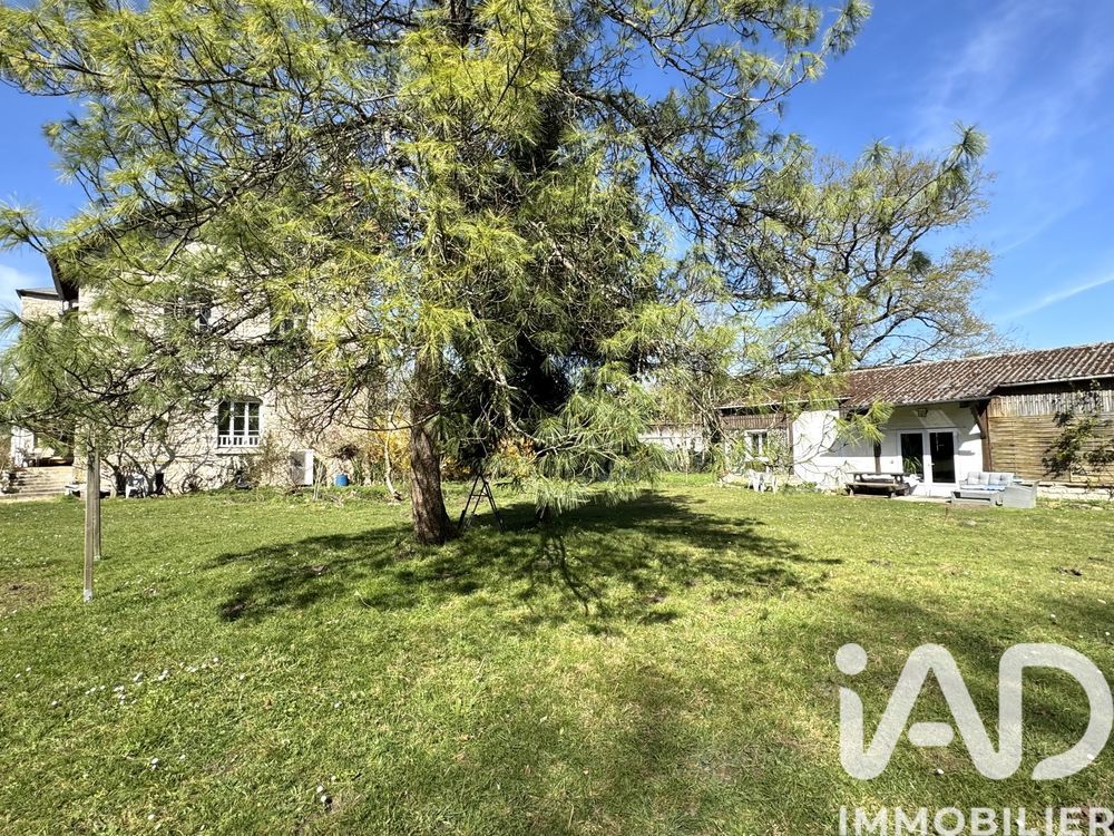 � vendre  Maison Poligny (77167)