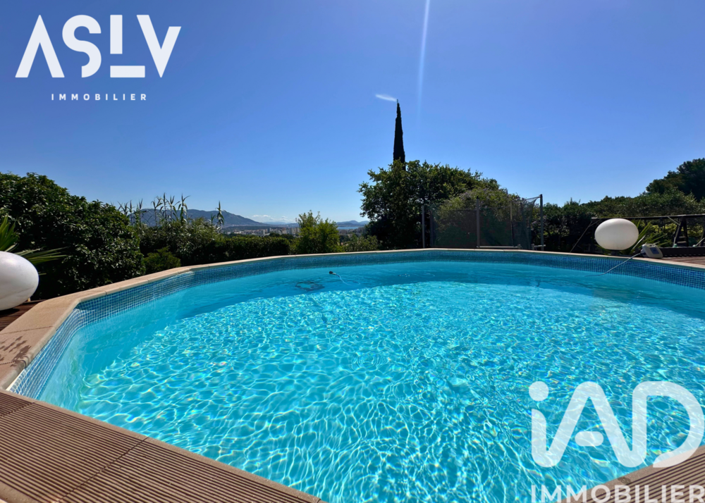 � vendre  Maison Six-Fours-les-Plages (83140)