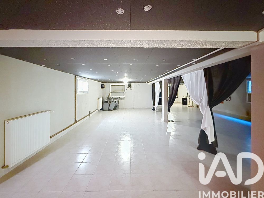 � vendre  Maison Balbigny (42510)