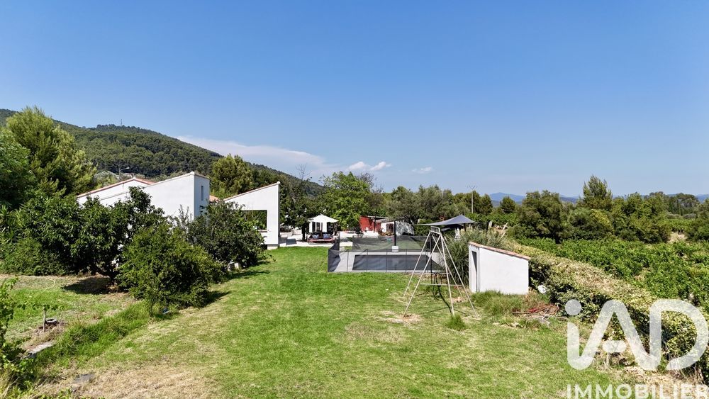 � vendre  Villa La Farl�de (83210)