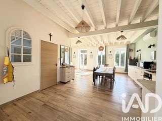  Maison � vendre 4 pi�ces 180 m�