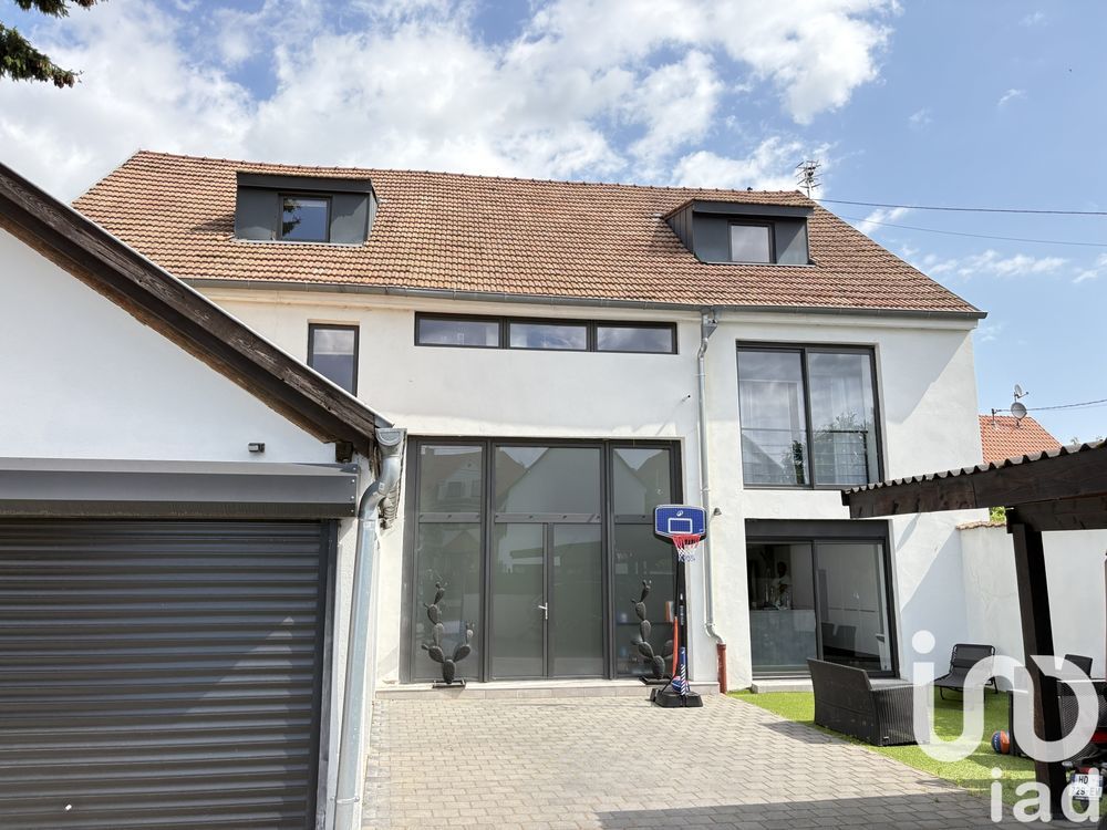 � vendre  Villa Mundolsheim (67450)