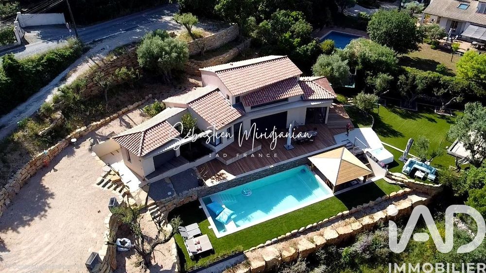 � vendre  Villa Solli�s-Ville (83210)