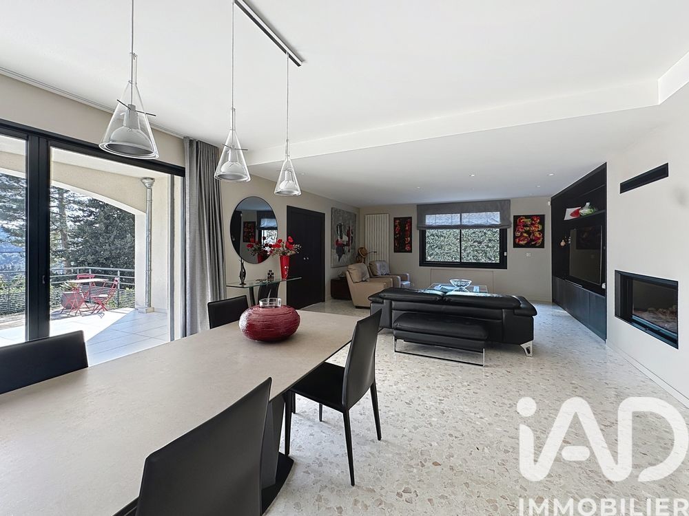 � vendre  Maison Villeneuve-l�s-Avignon (30400)