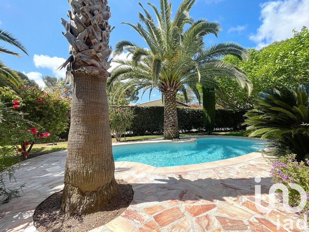 � vendre  Maison Saint-Rapha�l (83700)