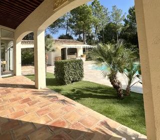  Maison � vendre 8 pi�ces 270 m�