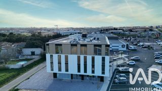  Immeuble � vendre 92 m�