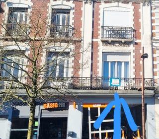  Immeuble � vendre 180 m�