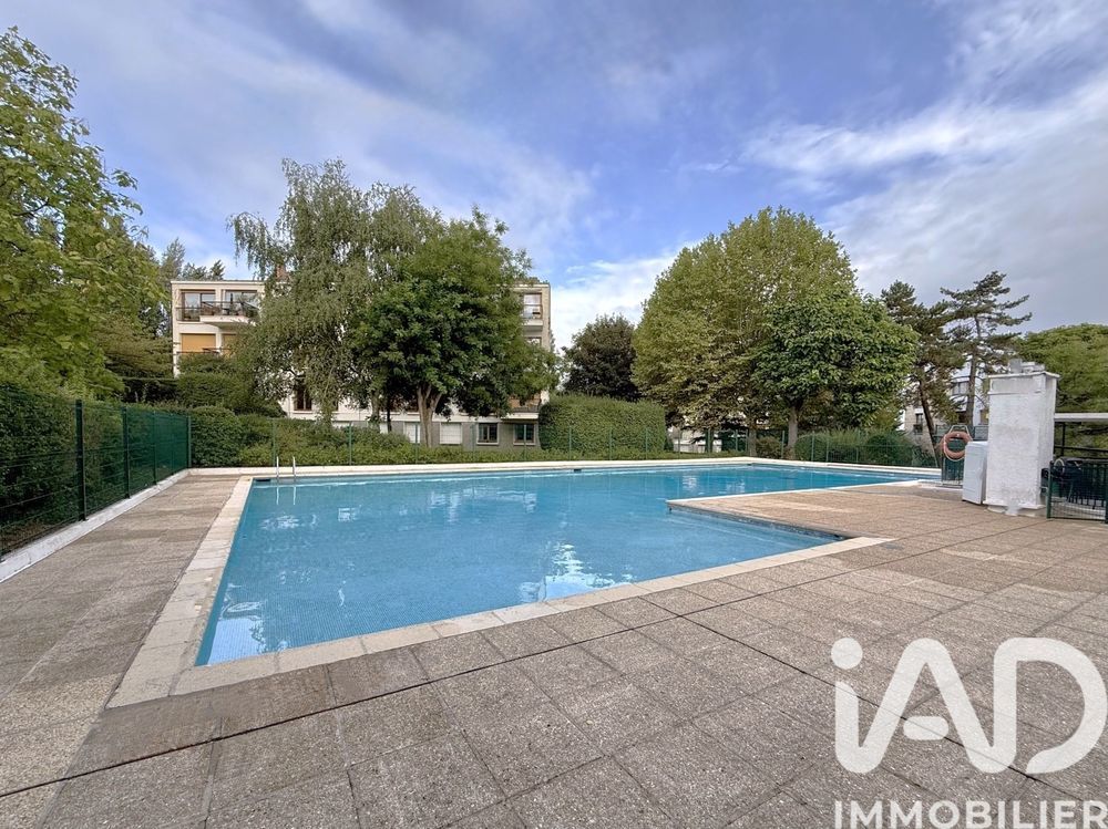 � vendre  Appartement Garches (92380)