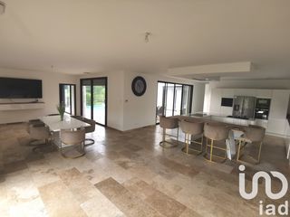  Maison � vendre 6 pi�ces 212 m�