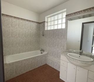  Appartement � vendre 5 pi�ces 130 m�