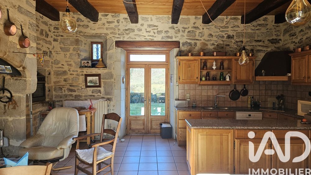 � vendre  Propri�t�/ch�teau Ambeyrac (12260)