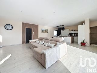  Maison � vendre 8 pi�ces 222 m�