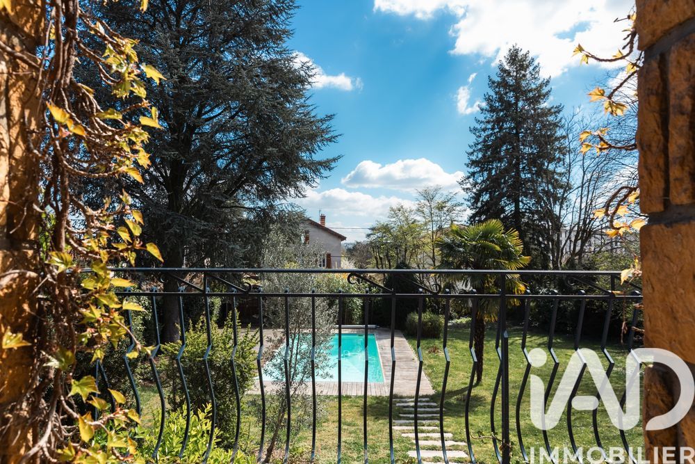 � vendre  Maison �cully (69130)