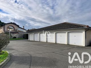  Parking / Garage � vendre 13 m�