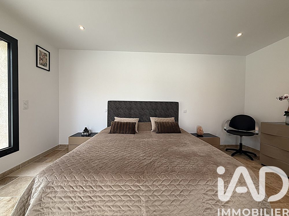 � vendre  Maison Faucon (84110)