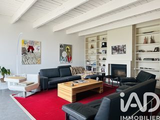  Maison � vendre 8 pi�ces 332 m�