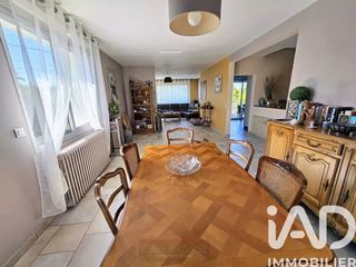  Maison � vendre 9 pi�ces 215 m�