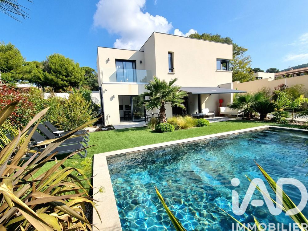 � vendre  Villa Marseille 9