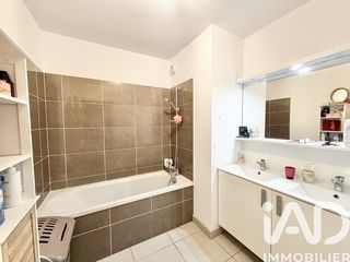  Appartement � vendre 3 pi�ces 63 m�