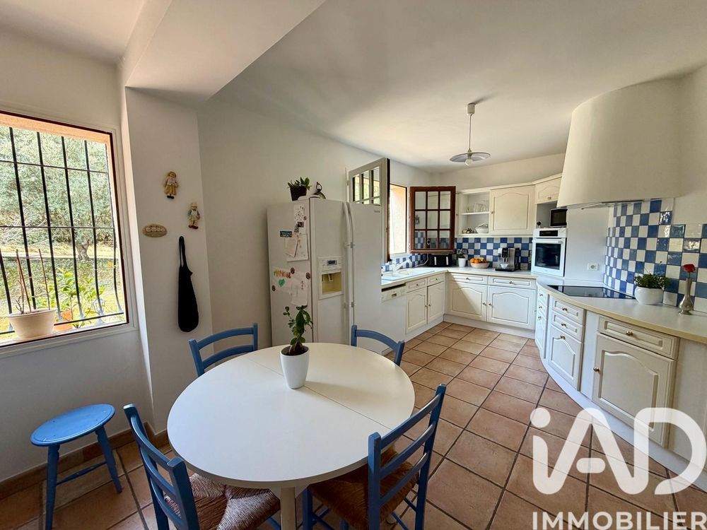 � vendre  Maison Aubagne (13400)