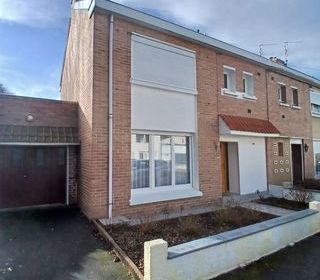  Maison � vendre 5 pi�ces 101 m�